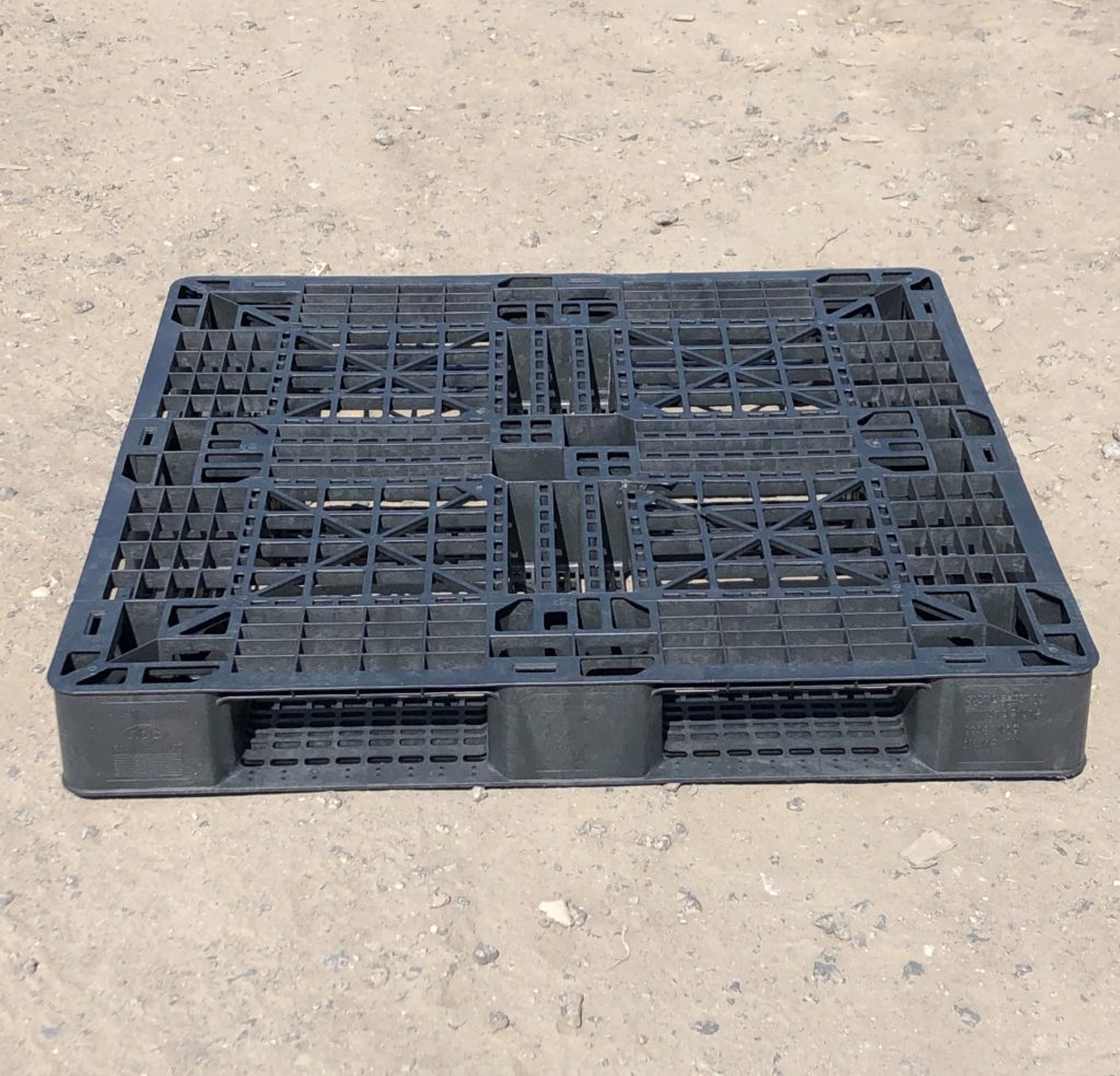 中古パレット プラ 1.0×1.0 | 格安中古パレット販売 | 株式会社ワンウィル